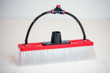 Load image into Gallery viewer, TUCKER Dual Trim Nylon Water-Fed Brush